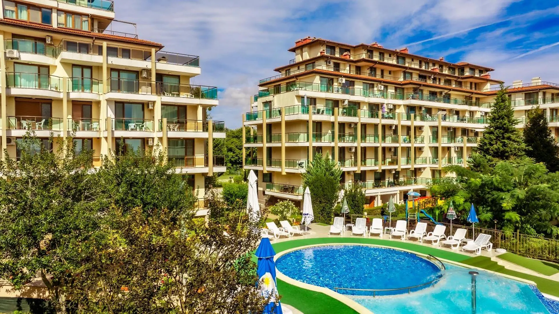 Aparthotel Hotel Prestige City II Primorsko 3*,  Bulgaria