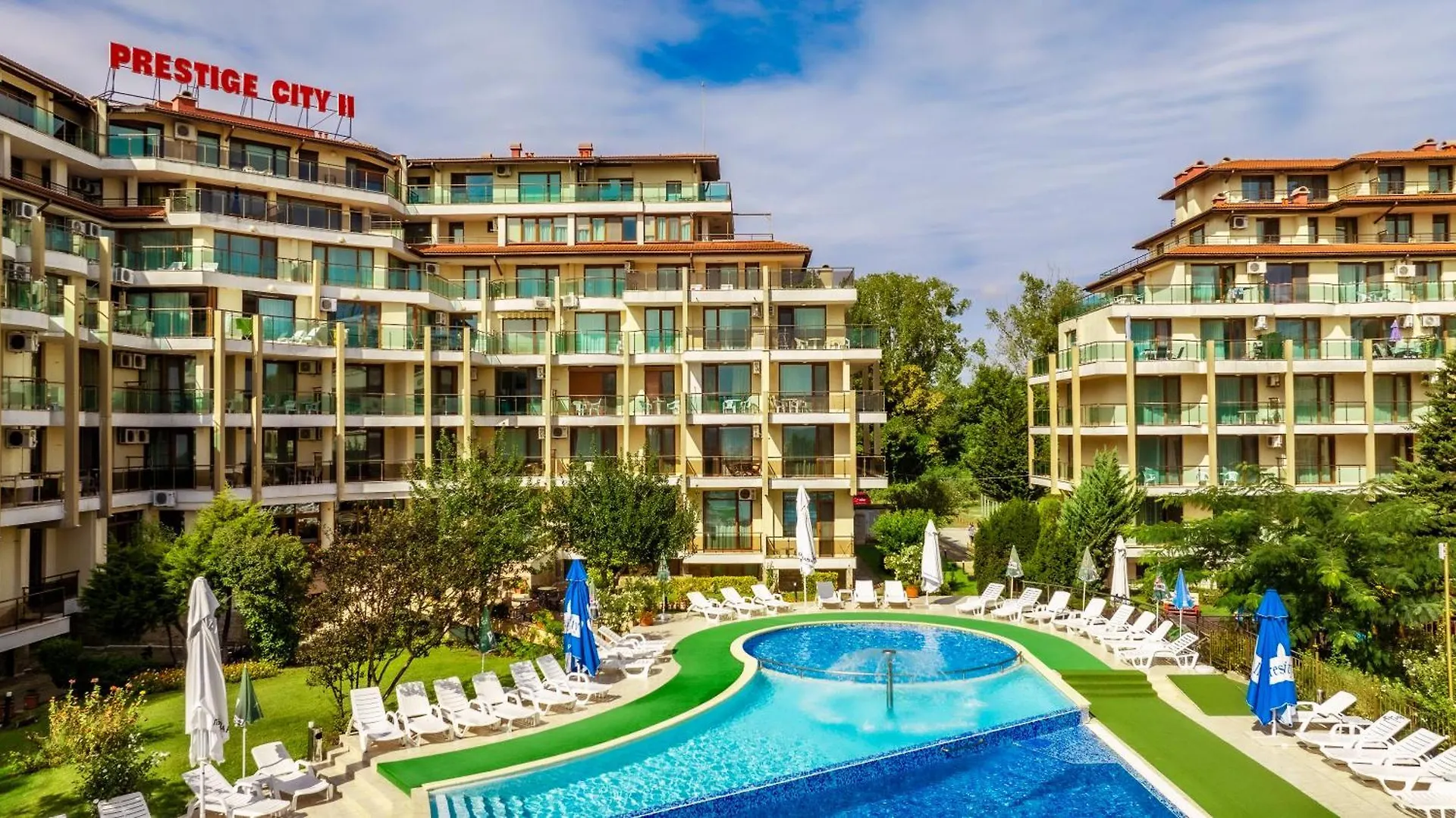 Aparthotel Hotel Prestige City II Primorsko 3*,