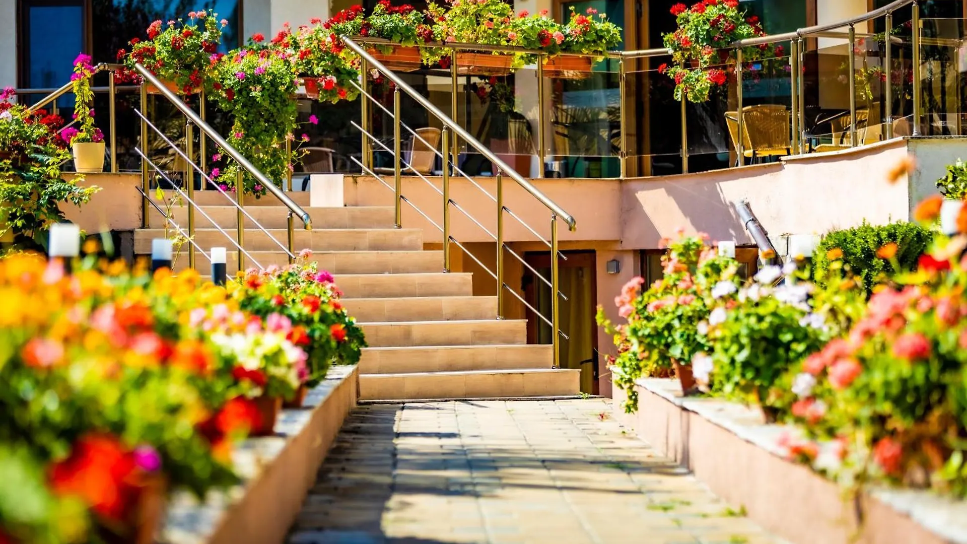 Aparthotel Hotel Prestige City II Primorsko 3*,