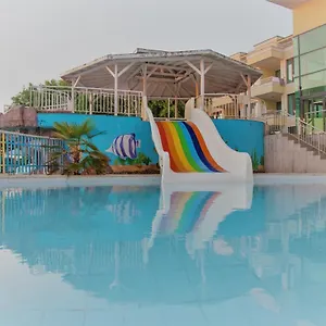 Hotel Perla Club